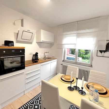 Ferienwohnung One Bed And One Sofa Bed, Self Check In, Invoice Mönchengladbach Exterior foto
