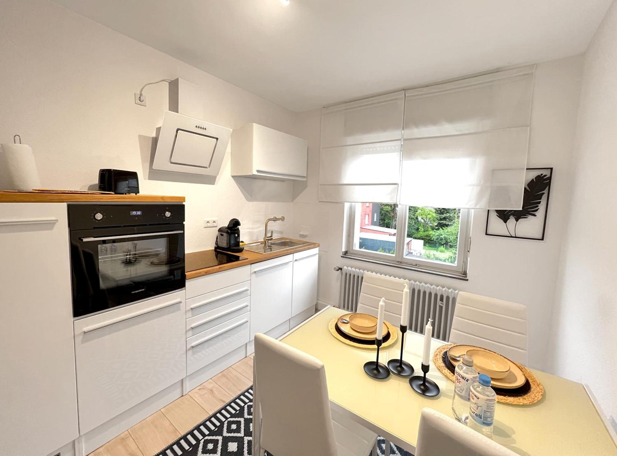Ferienwohnung One Bed And One Sofa Bed, Self Check In, Invoice Mönchengladbach Exterior foto